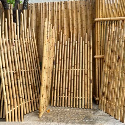 Hàng rào tre trúc trang trí