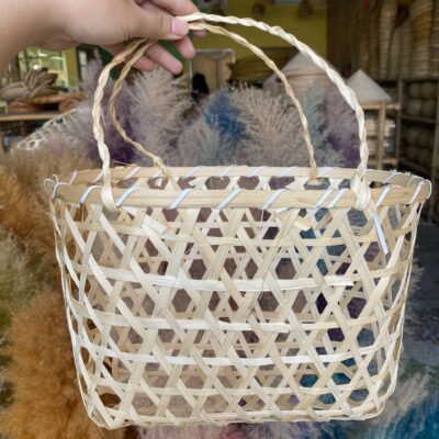 Giỏ quà tre đan quai lạt ovan