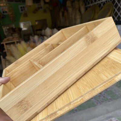 Khay tre vuông 5 ngăn: 25x25x6cm