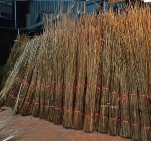GUỘT TỰ NHIÊN LỢP MÁI NHÀ – GIẢI PHÁP CHỐNG NÓNG TỐI ƯU – TẤM GUỘT TỰ NHIÊN DÙNG LỢP MÁI NHÀ , ĐAN SẴN, ĐÃ XỬ LÝ MÀU,MỐI MỌT